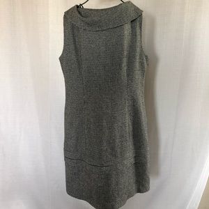 BUISNESS CASUAL DRESS